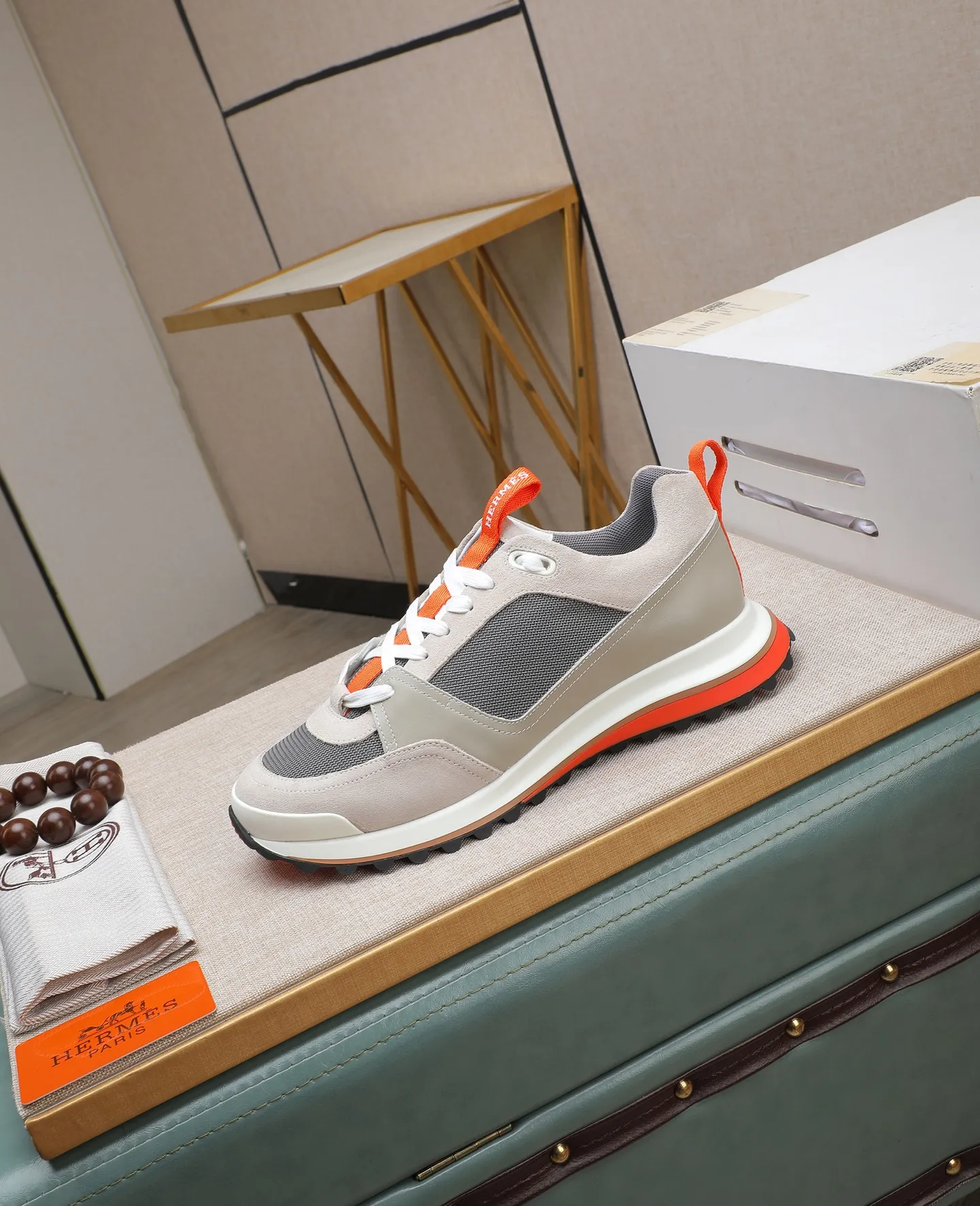 Men's shoes 💰760 Hermes🐴 25ss new autumn and winter products! Classic boot shape + British color matching design, imported calfskin, classic and durable! The original inverted mold last, the ultimate 1:1 shape, and the imported high-end cowhide presents a refined texture! Open the mold to customize the A-grade high-density private mold outsole with luxurious packaging! - Unique quality, 39-44 (38 45 46 customized)